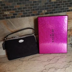 Coach Corner Zip Black Cloth Wristlet